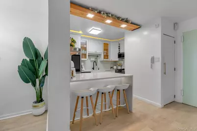 125-10 Queens Boulevard #2205, Kew Gardens, NY 11415 - Photo 9