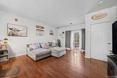 935 Tower Ridge Circle, Middletown, NY 10941 - Photo 11