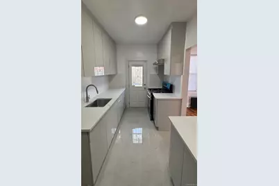 14729 Coolidge Avenue, Briarwood, NY 11435 - Photo 9