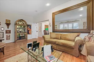 3937 Kingsberry Rd, Seaford, NY 11783 - Photo 7