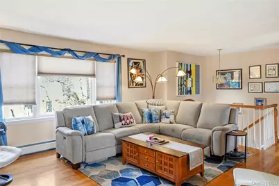 6A Carrie Lane, Nanuet, NY 10954 - Photo 3