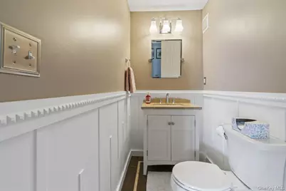 11 Dennard Road, Hauppauge, NY 11788 - Photo 27