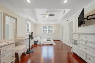 183 Old Country Rd, Speonk, NY 11972 - Photo 9