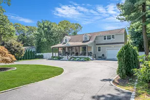 183 Old Country Rd, Speonk, NY 11972 - Photo 3