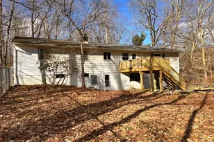 179 Roosevelt Rd, Hyde Park, NY 12538 - Photo 13