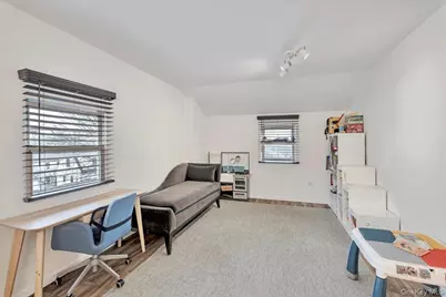 75 Oakland Avenue, Tuckahoe, NY 10707 - Photo 15