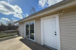 657 Eatontown Rd, Port Jervis, NY 12771 - Photo 11