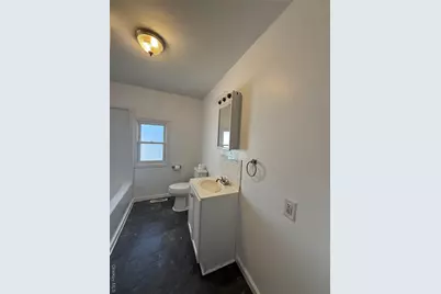 657 Eatontown Road, Port Jervis, NY 12771 - Photo 7