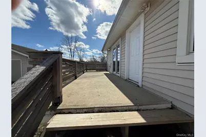 657 Eatontown Road, Port Jervis, NY 12771 - Photo 13