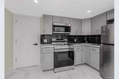 219 S 2nd Avenue, Mount Vernon, NY 10550 - Photo 29