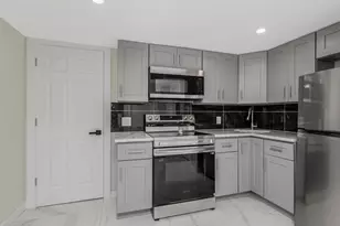 219 S 2nd Ave, Mount Vernon, NY 10550 - Photo 29