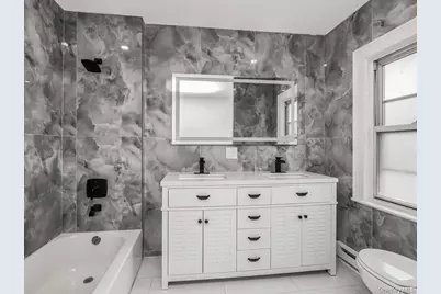 219 S 2nd Avenue, Mount Vernon, NY 10550 - Photo 21