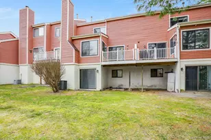 4 Meadow Way, Hopewell Junction, NY 12533 - Photo 29