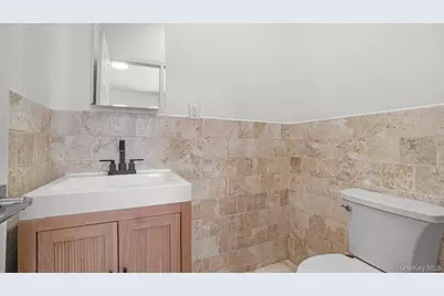 3412 Hunter Avenue, Bronx, NY 10475 - Photo 17