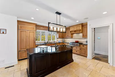 45 Griffen Avenue, Scarsdale, NY 10583 - Photo 11