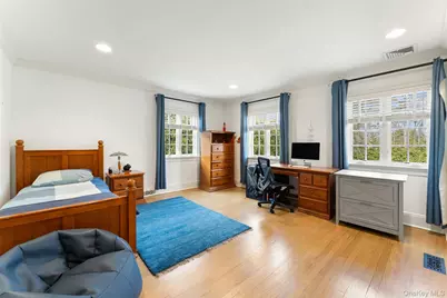 45 Griffen Avenue, Scarsdale, NY 10583 - Photo 21