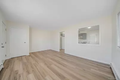 472 S Ocean Avenue, Patchogue, NY 11772 - Photo 5