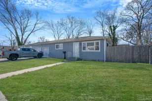 472 S Ocean Ave, Patchogue, NY 11772 - Photo 3