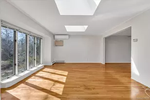 10 Sycamore Rd, Glen Cove, NY 11542 - Photo 3