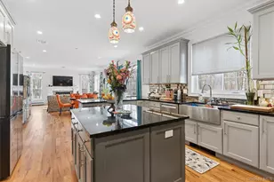 16 Gateway Ct, Hampton Bays, NY 11946 - Photo 13