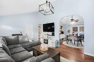 24 Homestead Dr, Carmel, NY 10512 - Photo 3