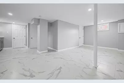 7 Joan Avenue, Centereach, NY 11720 - Photo 9