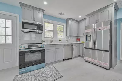 7 Joan Avenue, Centereach, NY 11720 - Photo 7