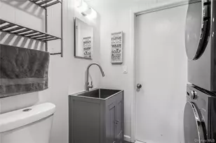 72 S Mary Francis St, Tappan, NY 10983 - Photo 7