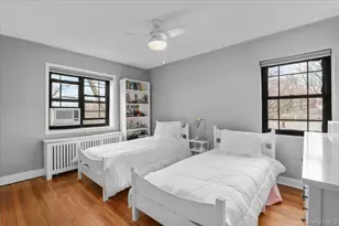 33 Manchester Rd, Eastchester, NY 10709 - Photo 15