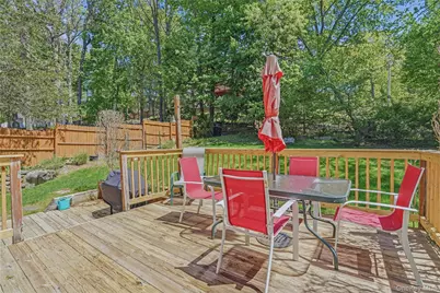 324 Walnut Avenue, New Windsor, NY 12553 - Photo 3