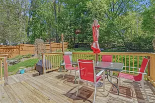 324 Walnut Ave, New Windsor, NY 12553 - Photo 3