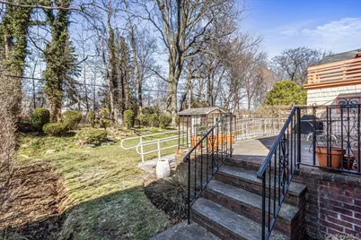 217-53 Kingsbury Avenue, Oakland Gardens, NY 11364 - Photo 35