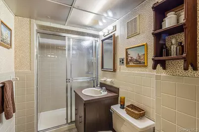 217-53 Kingsbury Avenue, Oakland Gardens, NY 11364 - Photo 29