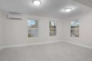 508 Van Nest, Bronx, NY 10460 - Photo 7