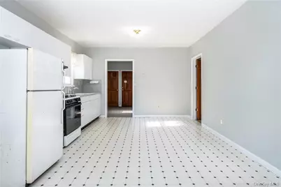 274 Lockwood Avenue #First floor, New Rochelle, NY 10801 - Photo 9