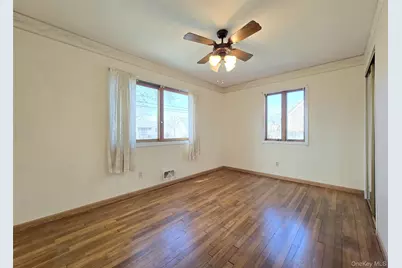 49 Lakewood Avenue, Ronkonkoma, NY 11779 - Photo 9