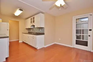 362 Sierra Vista Ln, Valley Cottage, NY 10989 - Photo 9