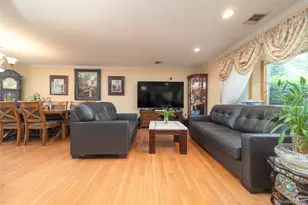 2544 New York Ave, Huntington, NY 11747 - Photo 5