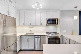 345 E 93rd St, New York, NY 10128 - Photo 3