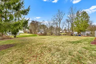 2881 Meadowcrest Dr, Yorktown Heights, NY 10598 - Photo 35