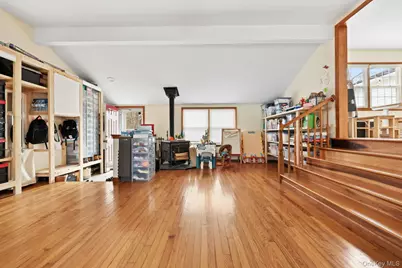 2881 Meadowcrest Drive, Yorktown Heights, NY 10598 - Photo 5