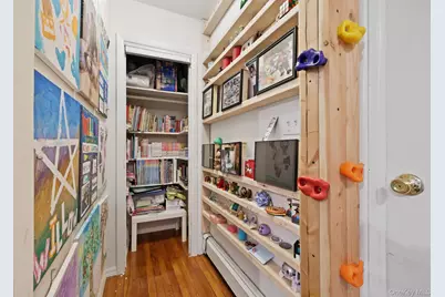 2881 Meadowcrest Drive, Yorktown Heights, NY 10598 - Photo 19