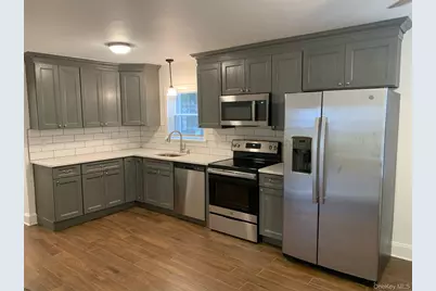 374 South Street, Newburgh, NY 12550 - Photo 5