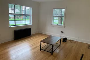 374 South St, Newburgh, NY 12550 - Photo 5