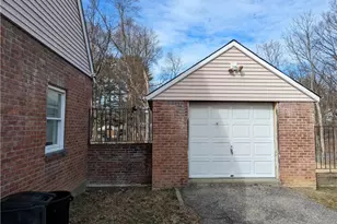 374 South St, Newburgh, NY 12550 - Photo 3