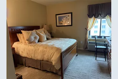 100 W Broadway #6L, Long Beach, NY 11561 - Photo 9