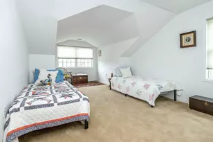 174 Pond View Dr, Port Washington, NY 11050 - Photo 23