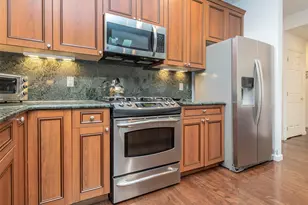 174 Pond View Dr, Port Washington, NY 11050 - Photo 7