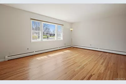 3223 Court Street, Yorktown Heights, NY 10598 - Photo 5