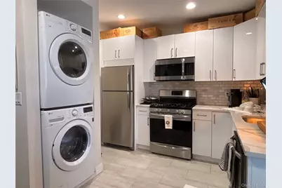 3 Bryant Avenue #C, Roslyn, NY 11576 - Photo 11